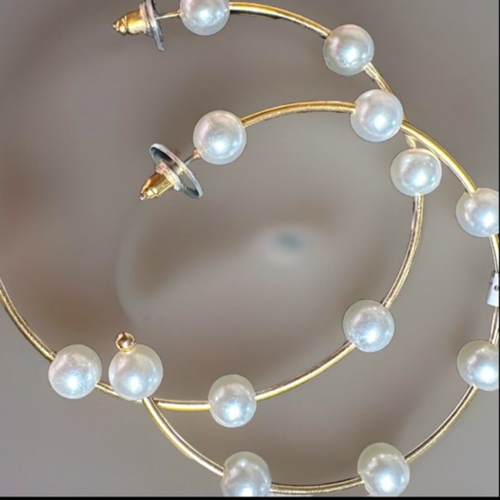 NWT Free People Hoop Gold Earrings